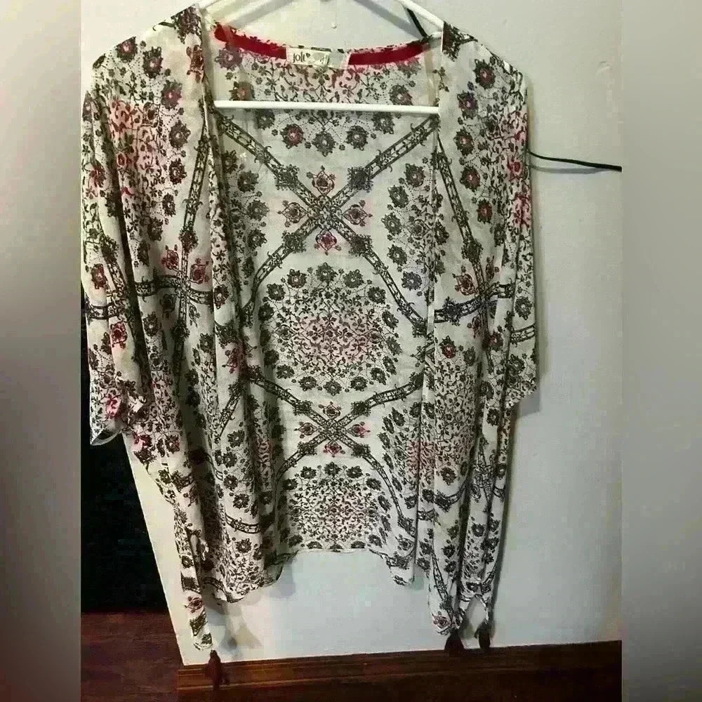 Jolt Floral Cardigan Size Small Missing A Tassel